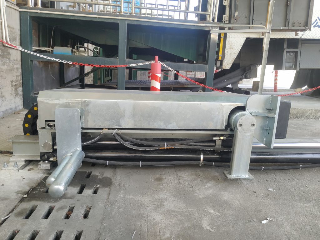 Automatic Wheel Lock Restraint